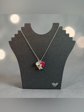 🩶🩷Silver Tone Adjustable Necklace with 4 Charms/EUC🩶🩷